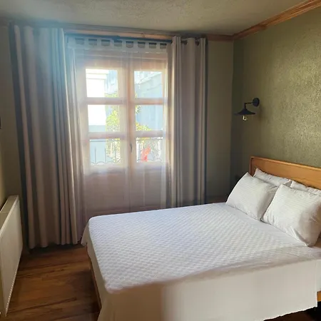 Hotel Bay Nihat Lale *