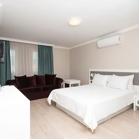 Hotel Bay Nihat Lale